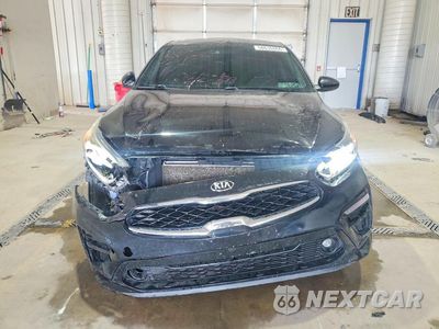 Piąte zdjęcie samochodu w środku: 2019 KIA FORTE S VIN:3KPF34AD4KE062196 - miniatura