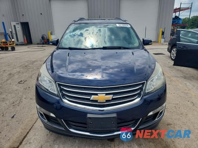 Piąte zdjęcie samochodu w środku: 2017 CHEVROLET TRAVERSE LT VIN:1GNKRGKD1HJ287885 - miniatura