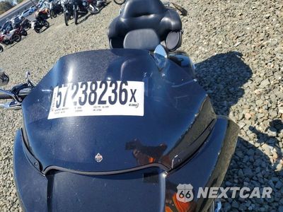 Piąte zdjęcie samochodu w środku: 2016 HARLEY-DAVIDSON FLTRU VIN:1HD1KGL18GB677869 - miniatura