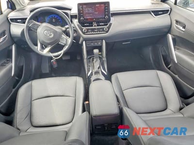 Zdjęcie 8 z 13 samochodu: 2022 TOYOTA COROLLA CROSS XLE VIN:7MUDAAAG1NV037097 - miniatura