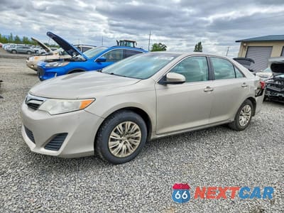 2013 TOYOTA CAMRY L 4T4BF1FK8DR334928 - główne zdjęcie licytacji z USA - miniatura