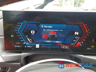 Zdjęcie 9 z 12 samochodu: 2024 BMW M2 VIN:3MF13DM01R8E83320 - miniatura