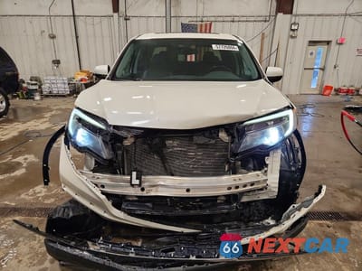 Piąte zdjęcie samochodu w środku: 2017 HONDA RIDGELINE RTL VIN:5FPYK3F78HB002845 - miniatura