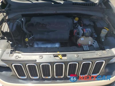 Zdjęcie 11 z 12 samochodu: 2016 JEEP RENEGADE LATITUDE VIN:ZACCJABT3GPE33095 - miniatura