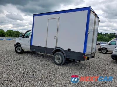 Drugie zdjęcie samochodu z przodu: 2023 FORD E350 REFRIGERATED BOX TRUCK VIN:1FDWE3FK5PDD09760 - miniatura