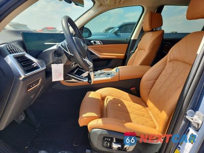 Zdjęcie 7 z 13 samochodu: 2024 BMW X7 XDRIVE40I VIN:5UX23EM0XR9S99737 - miniatura