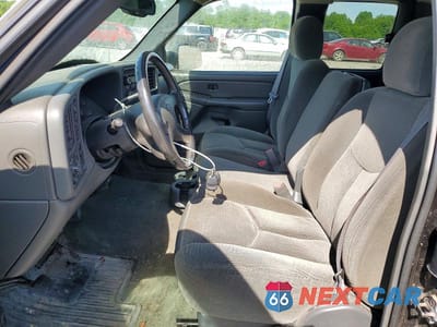 Zdjęcie 7 z 12 samochodu: 2004 CHEVROLET SILVERADO K1500 VIN:1GCEK19T14E188295 - miniatura