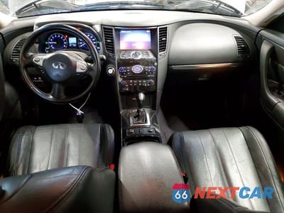 Zdjęcie 8 z 13 samochodu: 2017 INFINITI QX70 BASE VIN:JN8CS1MW9HM414401 - miniatura