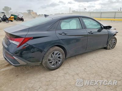 Trzecie zdjęcie samochodu z tyłu: 2024 HYUNDAI ELANTRA SEL VIN:KMHLM4DG1RU651641 - miniatura