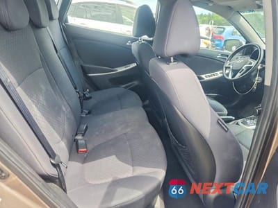 Zdjęcie 10 z 12 samochodu: 2013 HYUNDAI ACCENT SE VIN:KMHCU5AE1DU104077 - miniatura