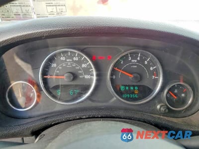 Zdjęcie 9 z 13 samochodu: 2012 JEEP WRANGLER SPORT VIN:1C4AJWAG4CL101710 - miniatura