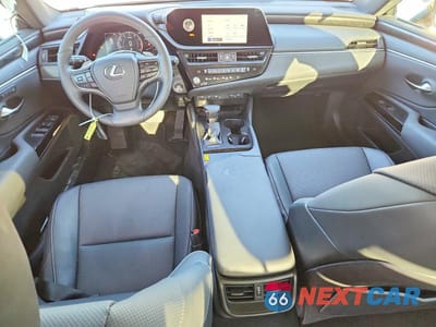 Zdjęcie 8 z 12 samochodu: 2024 LEXUS ES 350 BASE VIN:58ADZ1B13RU161889 - miniatura