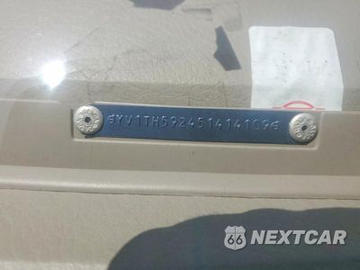 Zdjęcie 12 z 12 samochodu: 2005 VOLVO S80 2.5T VIN:YV1TH592451414109 - miniatura