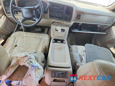 Zdjęcie 8 z 13 samochodu: 2002 CHEVROLET TAHOE C1500 VIN:1GNEC13Z82R325160 - miniatura