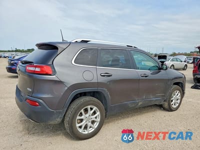 Trzecie zdjęcie samochodu z tyłu: 2017 JEEP CHEROKEE LATITUDE VIN:1C4PJMCS1HW531359 - miniatura