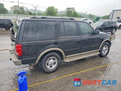 Trzecie zdjęcie samochodu z tyłu: 2002 FORD EXPEDITION EDDIE BAUER VIN:1FMRU17L42LA37003 - miniatura