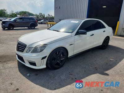 2010 MERCEDES-BENZ E 63 AMG WDDHF7HBXAA117067 - główne zdjęcie licytacji z USA - miniatura