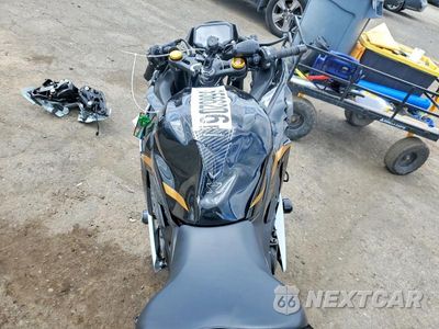 Zdjęcie 6 z 10 samochodu: 2026 KAWASAKI ZX400 S VIN:ML5ZXCS13TDA53053 - miniatura