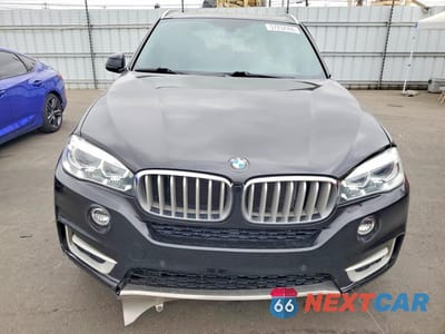 Piąte zdjęcie samochodu w środku: 2018 BMW X5 SDRIVE35I VIN:5UXKR2C50J0Z21412 - miniatura