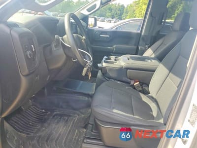 Zdjęcie 7 z 12 samochodu: 2019 CHEVROLET SILVERADO C1500 VIN:1GCPWAEH9KZ327917 - miniatura