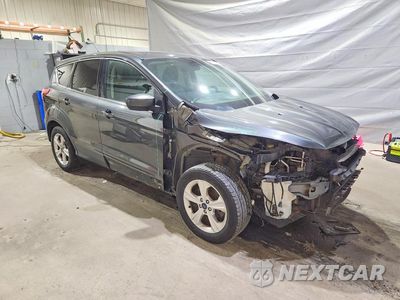 Czwarte zdjęcie samochodu z boku: 2016 FORD ESCAPE SE VIN:1FMCU9GX1GUB85005 - miniatura