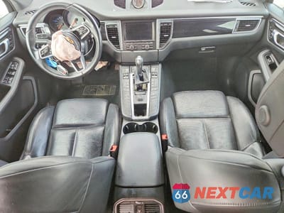Zdjęcie 8 z 14 samochodu: 2016 PORSCHE MACAN S VIN:WP1AB2A58GLB44388 - miniatura