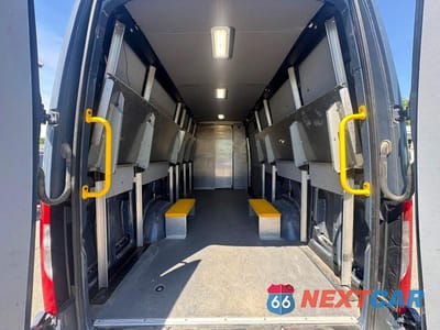 Zdjęcie 6 z 10 samochodu: 2019 MERCEDES-BENZ SPRINTER 2500 VIN:WD4PF1CD7KP151371 - miniatura