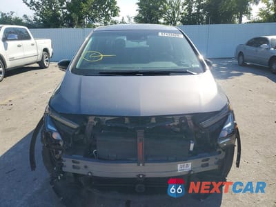 Piąte zdjęcie samochodu w środku: 2023 CHEVROLET BOLT EV 1LT VIN:1G1FW6S01P4201314 - miniatura