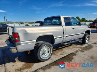Trzecie zdjęcie samochodu z tyłu: 1999 DODGE RAM 2500 VIN:1B7KF23ZXXJ606715 - miniatura