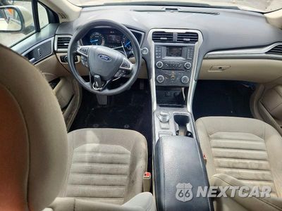 Zdjęcie 8 z 12 samochodu: 2017 FORD FUSION SE VIN:3FA6P0H70HR214771 - miniatura