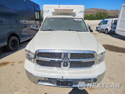 Piąte zdjęcie samochodu w środku: 2022 RAM 1500 CLASSIC TRADESMAN VIN:3C6JR6DGXNG429368 - miniatura