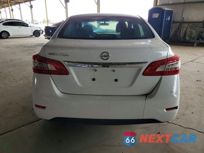 Zdjęcie 6 z 12 samochodu: 2015 NISSAN SENTRA S VIN:3N1AB7AP3FY217840 - miniatura