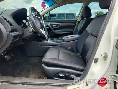 Zdjęcie 7 z 12 samochodu: 2017 NISSAN ALTIMA 2.5 SR VIN:1N4AL3AP3HC255170 - miniatura