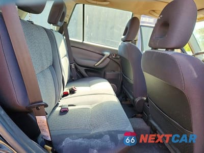 Zdjęcie 11 z 13 samochodu: 2004 TOYOTA RAV4 BASE VIN:JTEGD20V940008660 - miniatura