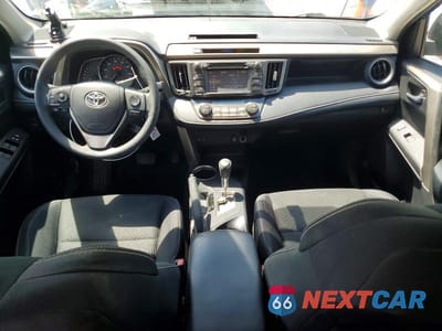 Zdjęcie 8 z 13 samochodu: 2015 TOYOTA RAV4 XLE VIN:2T3RFREV9FW348317 - miniatura