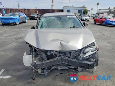 Piąte zdjęcie samochodu w środku: 2018 LEXUS ES 350 VIN:58ABK1GG4JU105604 - miniatura