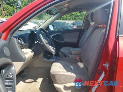 Zdjęcie 7 z 13 samochodu: 2008 TOYOTA RAV4 BASE VIN:JTMBD33V786075535 - miniatura