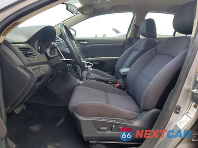 Zdjęcie 7 z 12 samochodu: 2013 SUZUKI KIZASHI SE VIN:JS2RE9A38D6100314 - miniatura