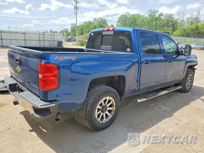 Trzecie zdjęcie samochodu z tyłu: 2016 CHEVROLET SILVERADO K1500 LT VIN:3GCUKREC1GG247715 - miniatura
