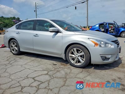 Czwarte zdjęcie samochodu z boku: 2020 NISSAN ALTIMA 2.5 VIN:1N4AL3AP5DN552004 - miniatura