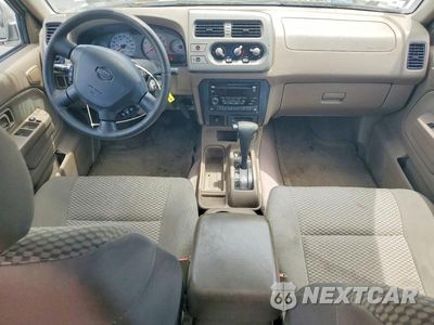 Zdjęcie 8 z 12 samochodu: 2001 NISSAN FRONTIER XE VIN:1N6ED27T11C322004 - miniatura