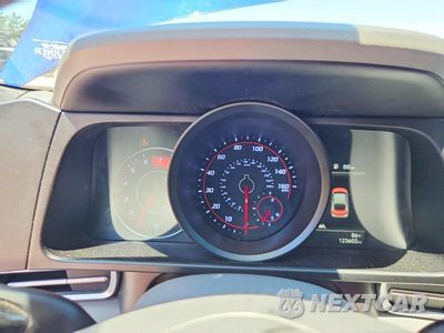 Zdjęcie 9 z 12 samochodu: 2023 HYUNDAI ELANTRA SEL VIN:KMHLM4AGXPU472256 - miniatura