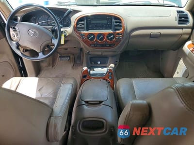 Zdjęcie 8 z 12 samochodu: 2004 TOYOTA TUNDRA DOUBLE CAB LIMITED VIN:5TBDT48124S466313 - miniatura