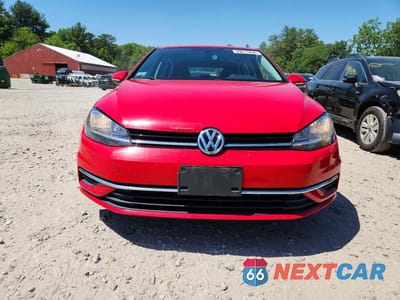 Piąte zdjęcie samochodu w środku: 2018 VOLKSWAGEN GOLF S VIN:3VWG17AU6JM251350 - miniatura