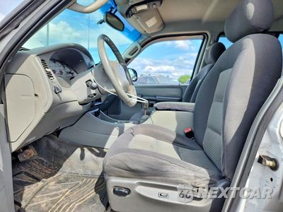 Zdjęcie 7 z 12 samochodu: 2003 FORD EXPLORER VIN:1FMZU77EX3UA09268 - miniatura