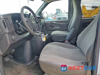 Zdjęcie 7 z 12 samochodu: 2013 CHEVROLET EXPRESS G3500 LT VIN:1GAZG1FG1D1182037 - miniatura