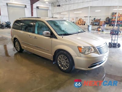 Czwarte zdjęcie samochodu z boku: 2015 CHRYSLER TOWN & COUNTRY TOURING L VIN:2C4RC1CG0FR547491 - miniatura