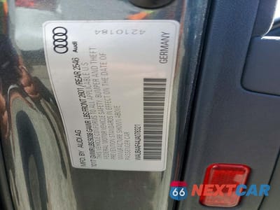 Zdjęcie 12 z 12 samochodu: 2018 AUDI S4 PREMIUM PLUS VIN:WAUB4AF44JA078321 - miniatura