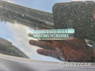 Zdjęcie 13 z 13 samochodu: 2019 NISSAN ROGUE S VIN:5N1AT2MV1KC832683 - miniatura