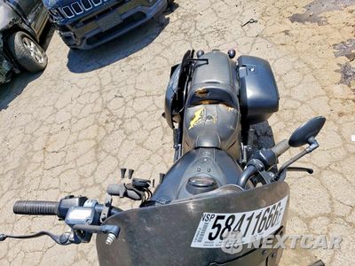 Piąte zdjęcie samochodu w środku: 2020 INDIAN MOTORCYCLE CO. SPRINGFIELD DARK HORSE VIN:56KTJDBBXL3384222 - miniatura